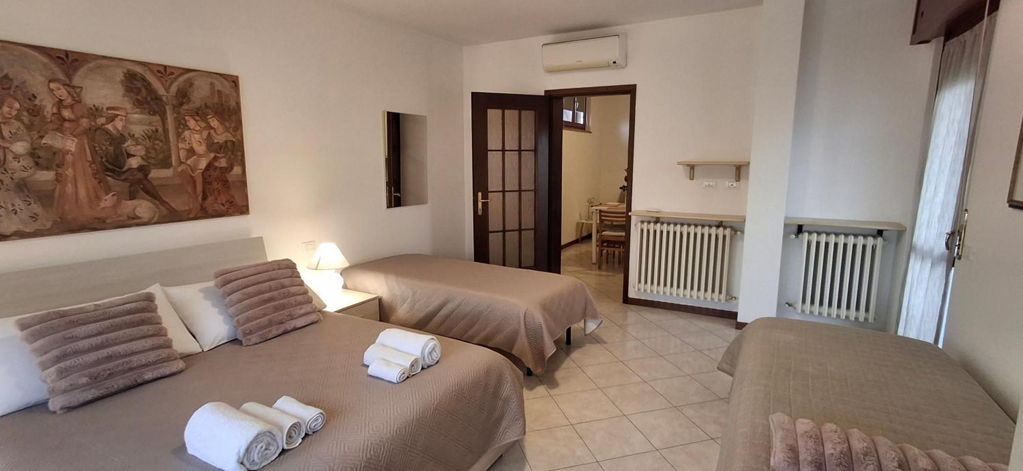 Cornegliano Laudense Villa Gaudi מראה חיצוני תמונה